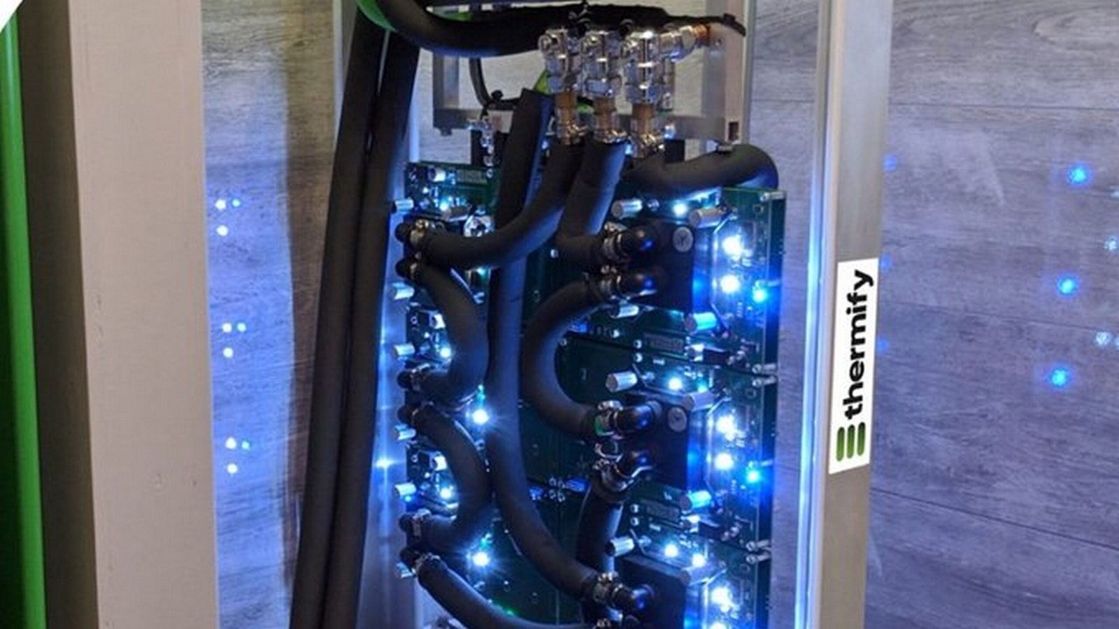 Adiós calderas, hogares las sustituyen por servidores con 500 Raspberry Pi y son todo beneficios