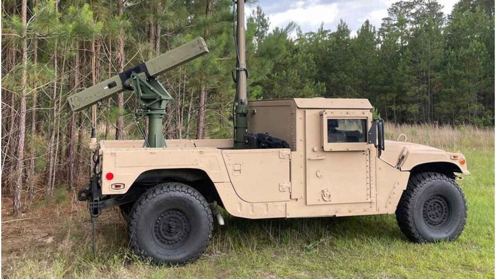 Así funciona el sistema VAMPIRE de L3Harris de Estados Unidos para eliminar drones en mar y aire