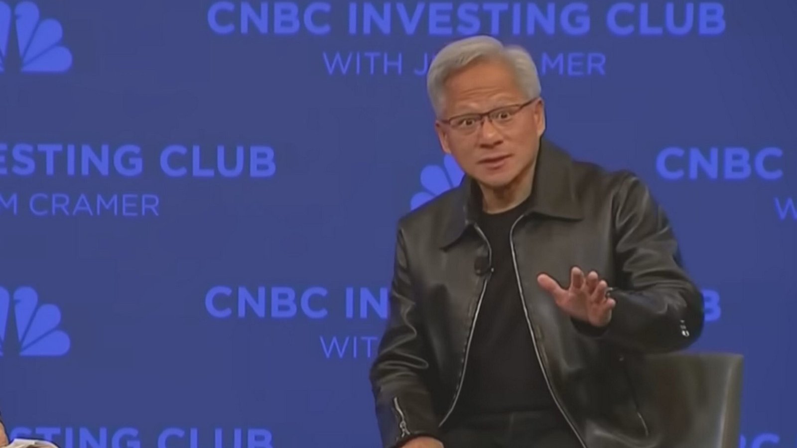 Jensen Huang, CEO y fundador de Nvidia, se sincera: “Intel ha intentado destruirnos durante 33 años, pero nosotros somos pacifistas, no guerreros”