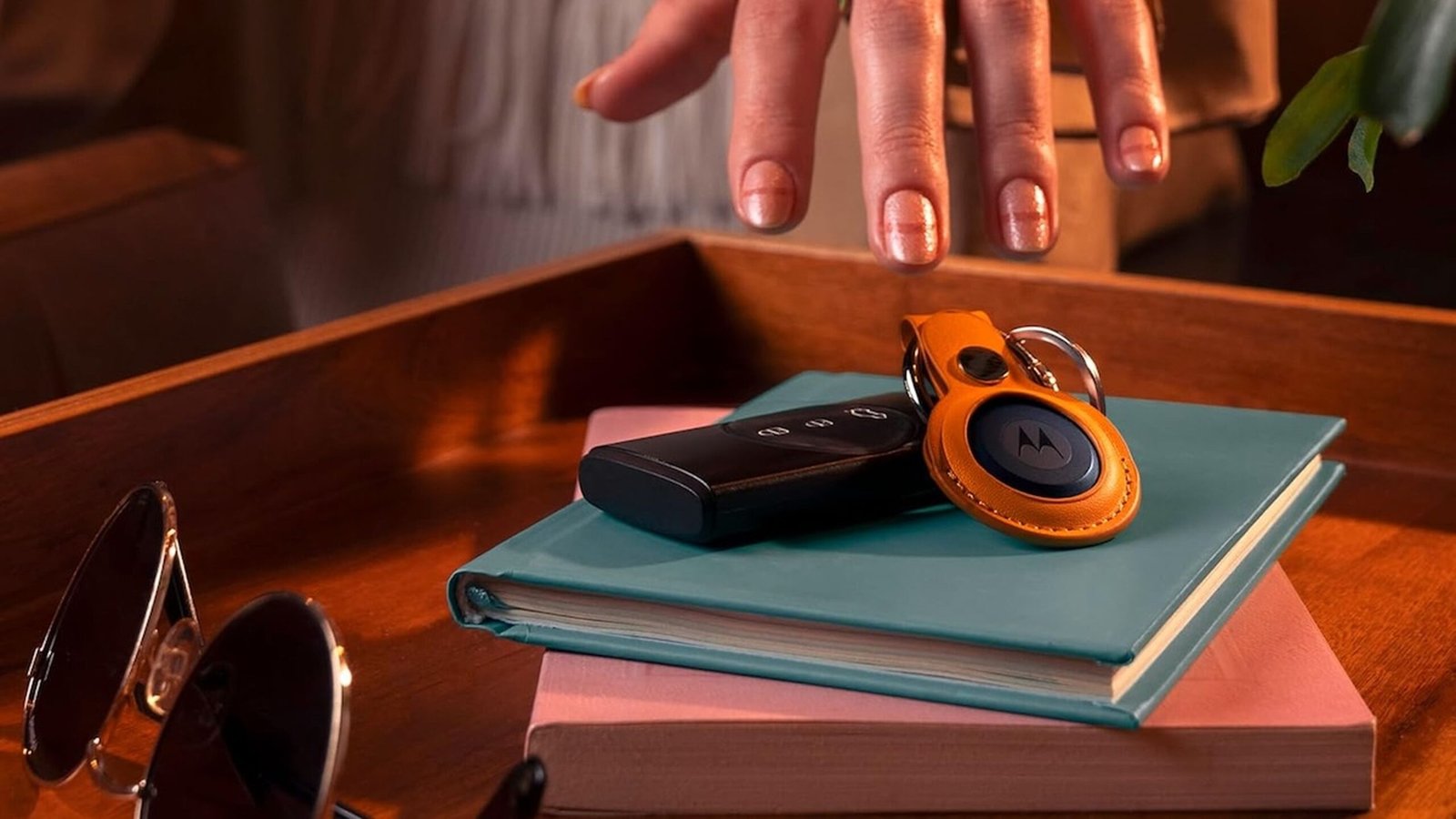 Motorola, a por Apple: vende la alternativa a los AirTag más buscada para móviles Android