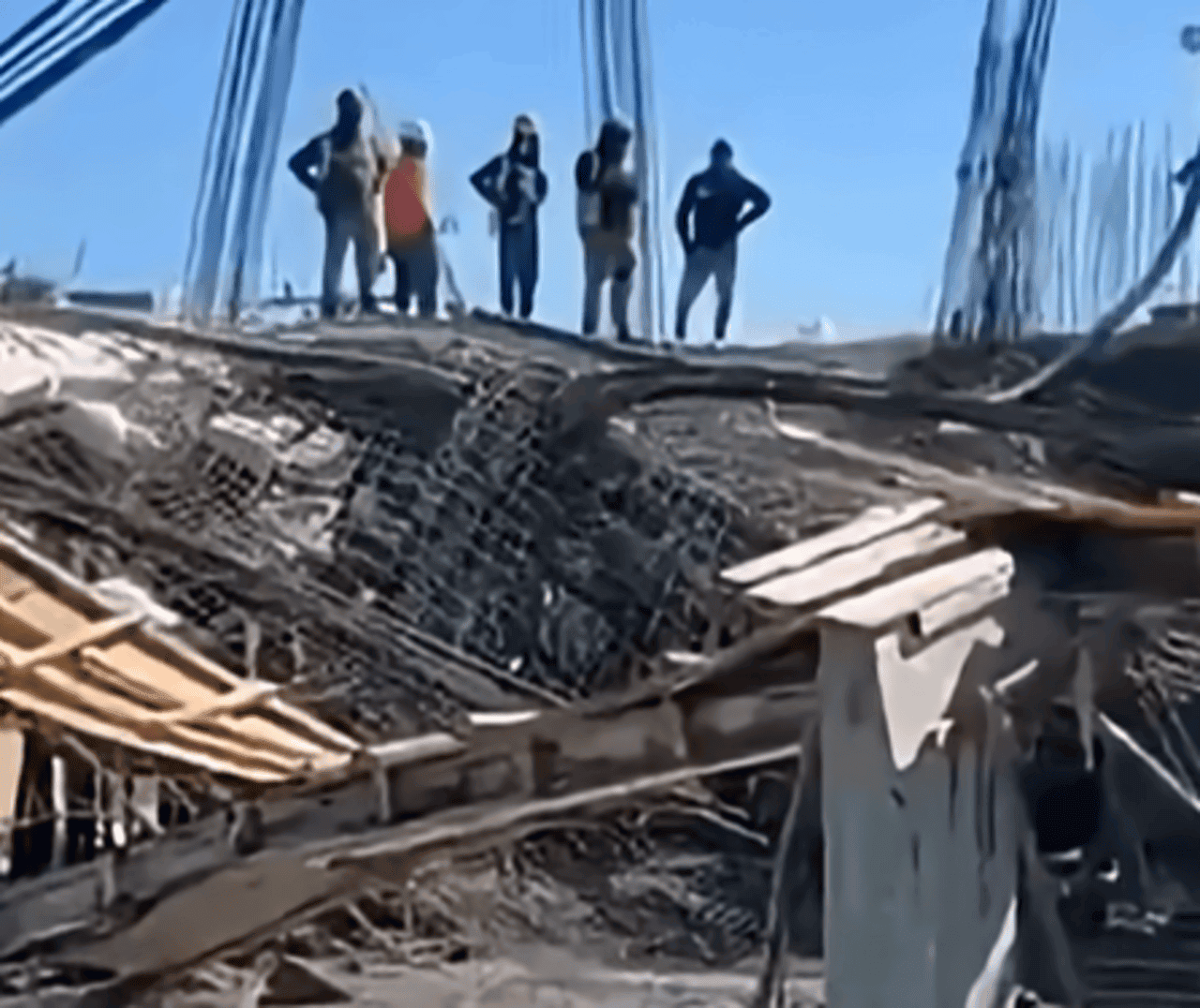 Colapsa techo en construcción en hospital en Azua; activan protocolos para determinar las causas