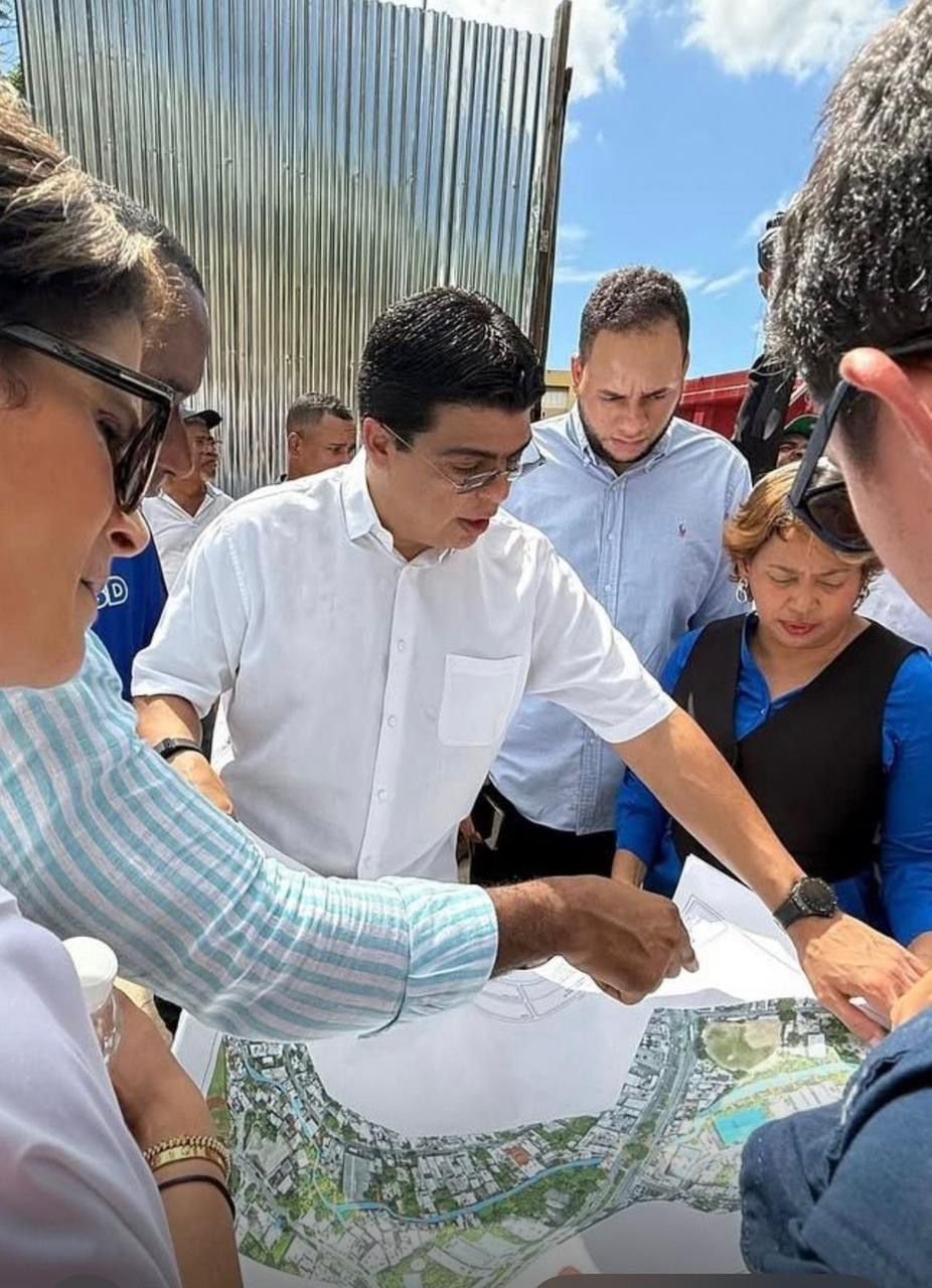 Caasd anuncia trabajos de empalme de tuberías y drenado de línea en la avenida Luperón