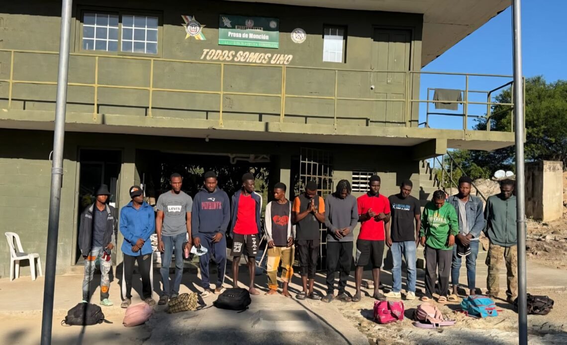 Capturan 12 haitianos indocumentados en Santiago Rodríguez