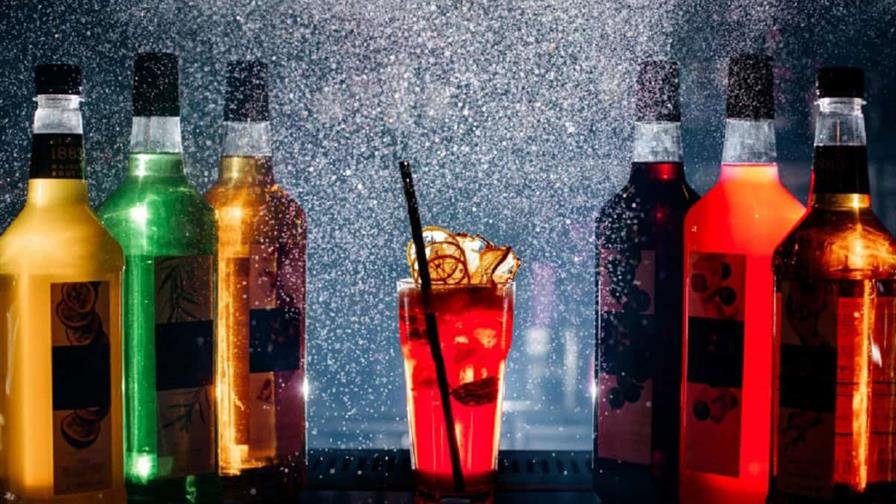 La OMS advierte que los impuestos al alcohol y las bebidas azucaradas son demasiado bajos