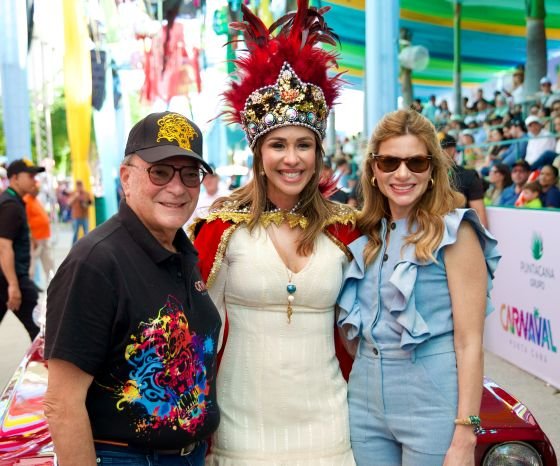 Mariasela Álvarez es la Reina Momo del Carnaval Punta Cana