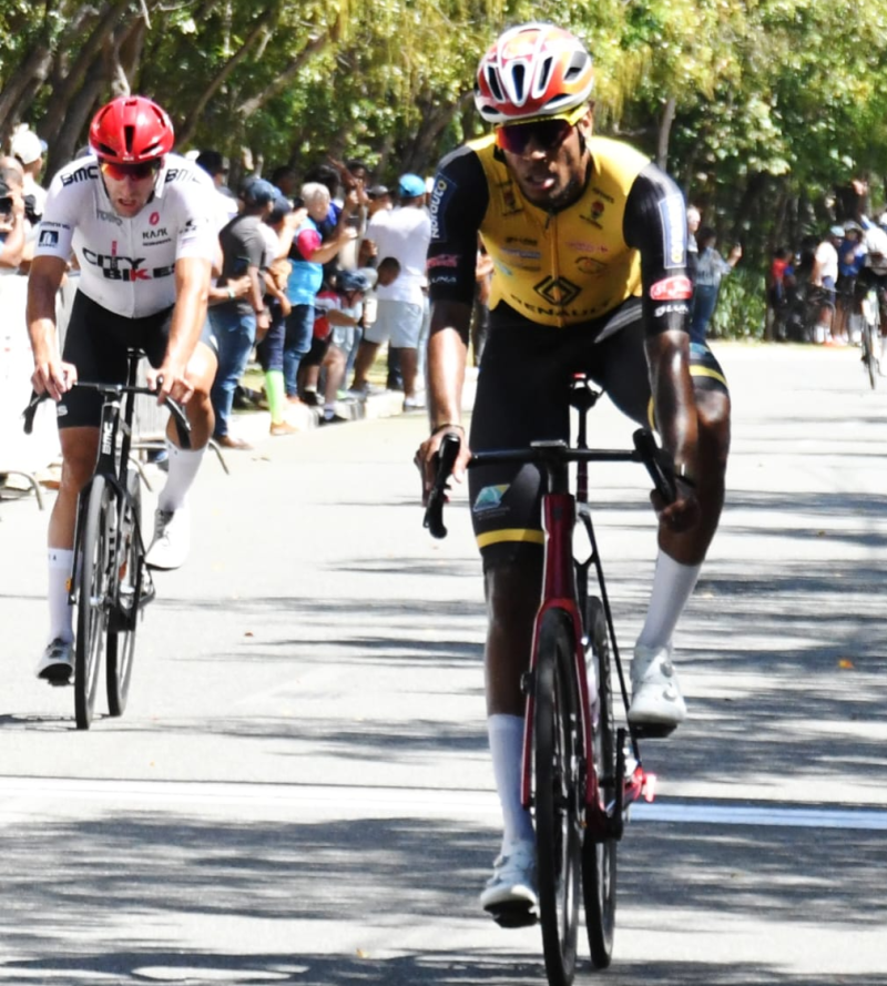 Meving Gene gana la cuarta etapa y Wilmar Paredes sigue líder en la Vuelta Ciclística Independencia