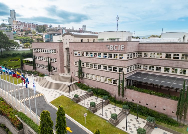 BCIE emite primer Bono de Naturaleza de un Banco Multilateral de Desarrollo