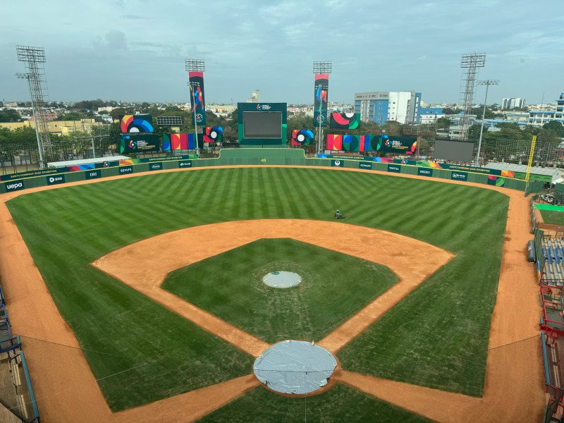 El Estadio Quisqueya, listo para recibir al equipo dominicano del Clásico Mundial de Béisbol