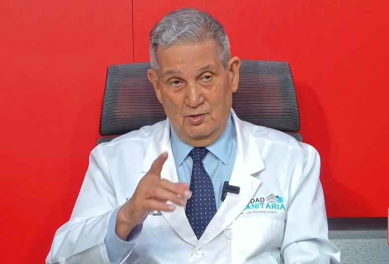 Especialista alerta sobre aumento de accidentes cerebrovasculares vinculados al COVID-19