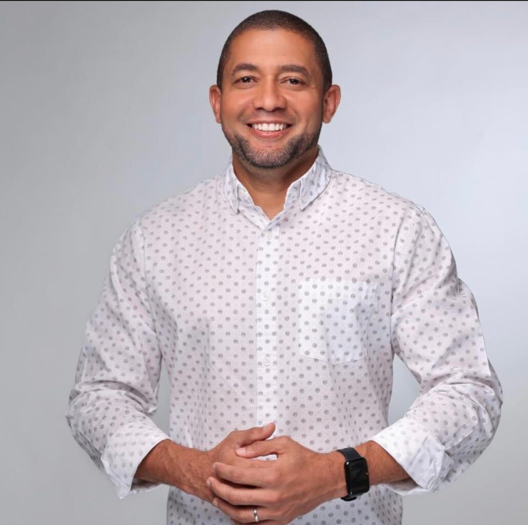 Imponen garantía económica contra comunicador Jefte Ventura por presunta difamación a Petromovil