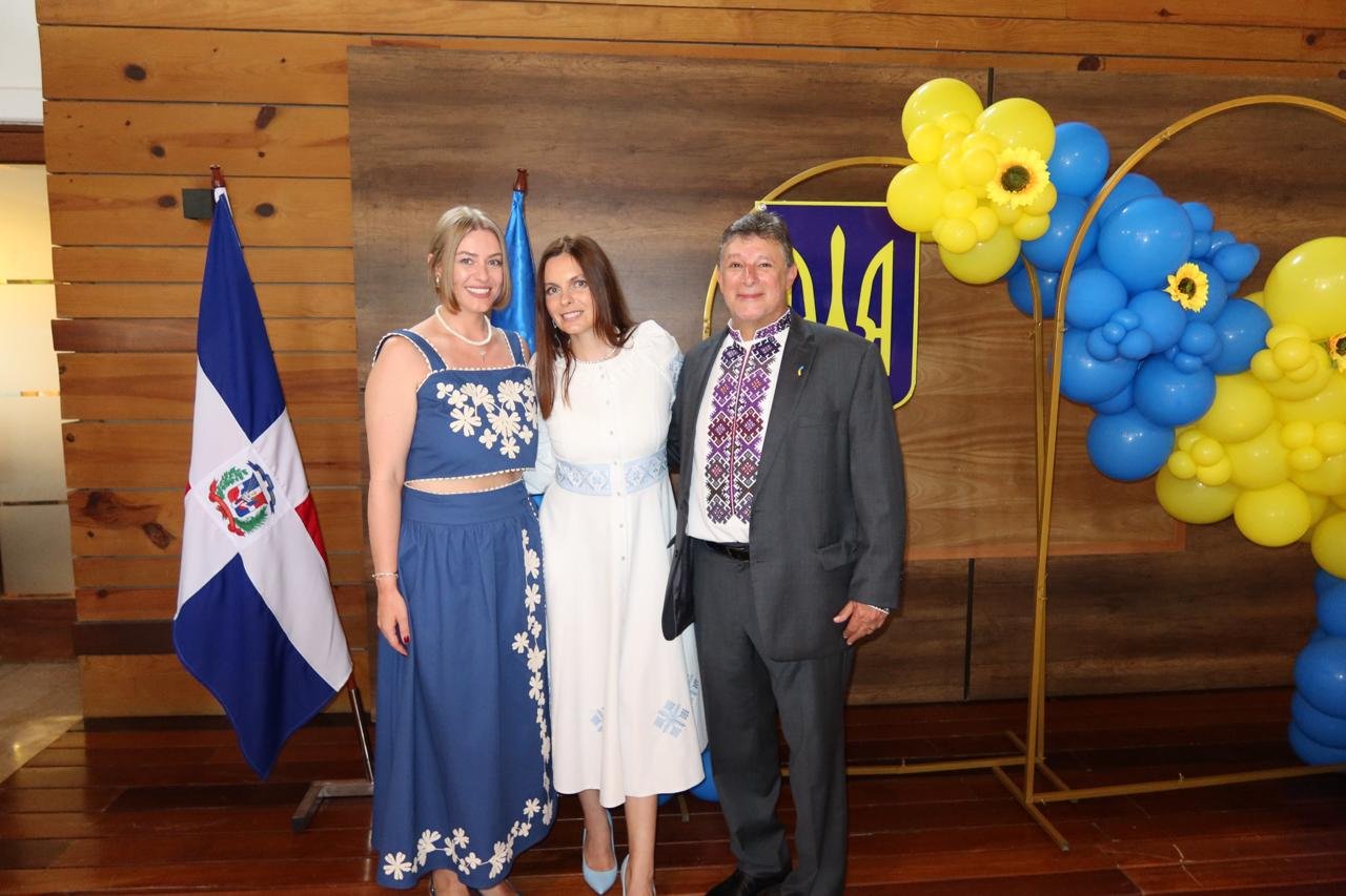 Inauguran Consulado Honorario de Ucrania en República Dominicana
