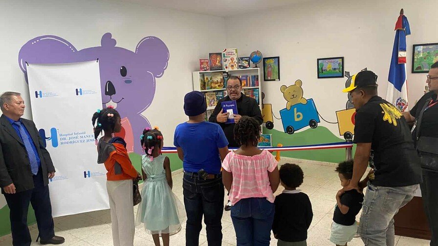 Inauguran rincón de lectura infantil en el hospital José Manuel Rodríguez