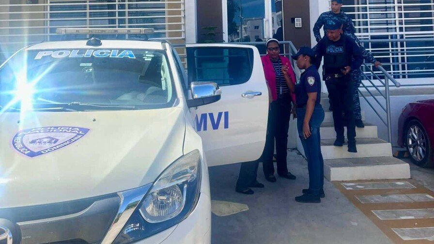 La Policía detiene a una mujer en Santiago por presunta agresión a un menor captada en video