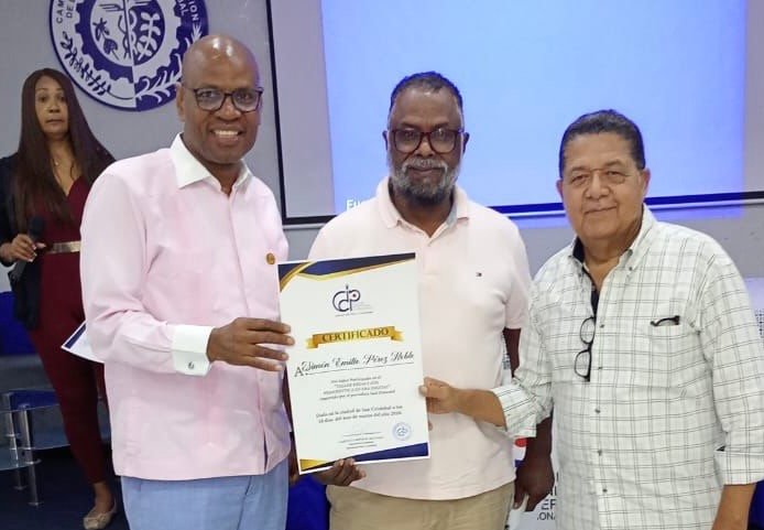 Masiva participación en taller organizó Colegio Periodistas SC