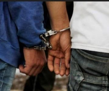 Policía Nacional apresa dos adolescentes acusados de homicidio durante asalto en Villa Hermosa, La Romana