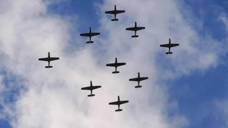 Ponen en operación diez aviones TP-75 Dulus ensamblados en el país