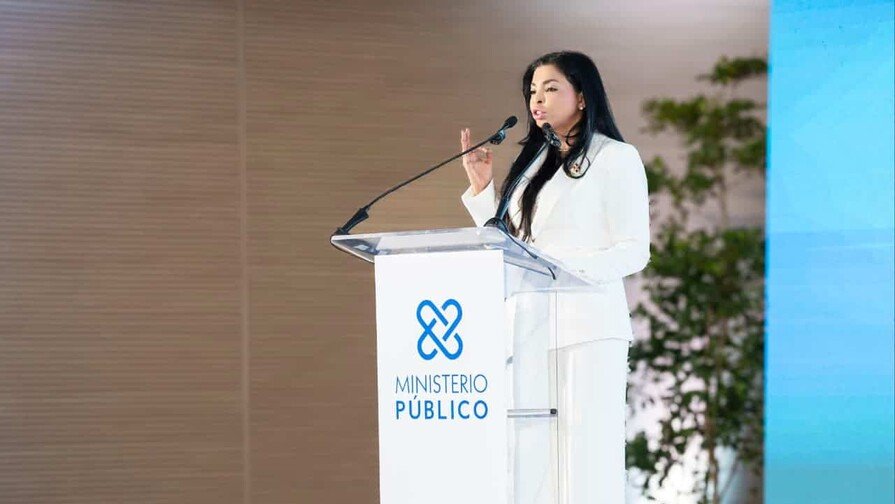 Yeni Berenice al rendir cuentas: “El Estado no se administra: se reforma, se transforma y se innova”