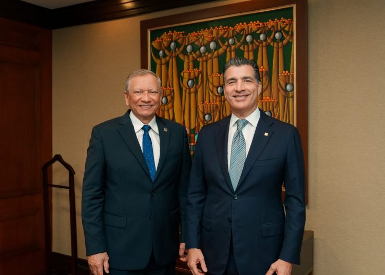 Banco Popular y Banreservas reafirman compromiso con estabilidad y desarrollo nacional