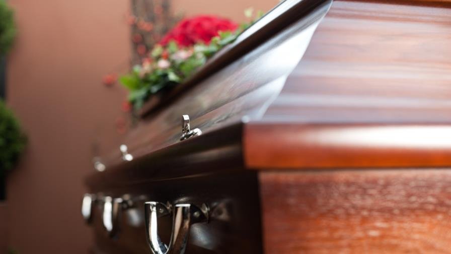 Despedidas a distancia: las funerarias entran en la era virtual