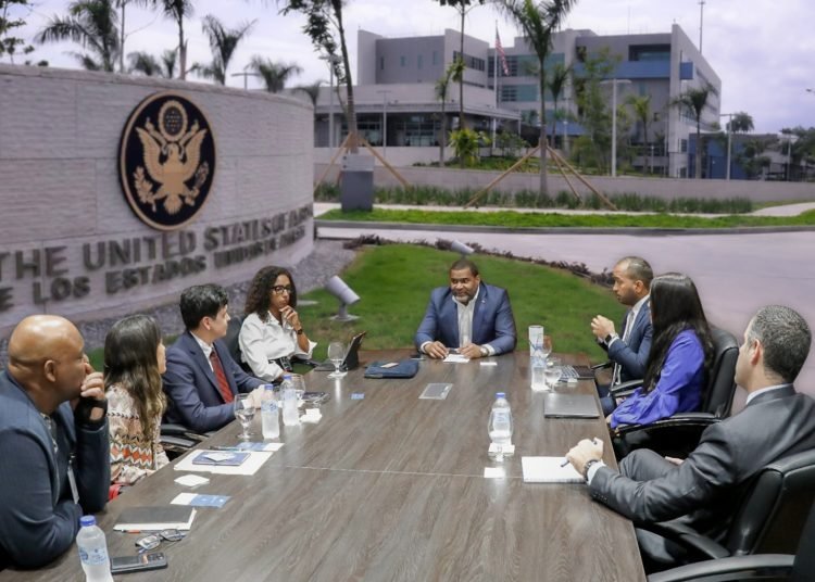 EE.UU. y Dgapp impulsan portafolio de proyectos bajo alianzas público-privadas