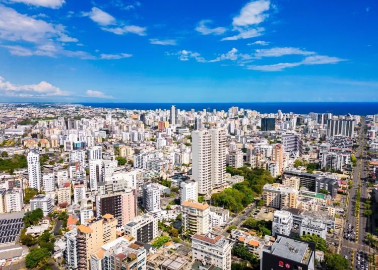 RD mejora posición en el Índice de Riesgo y Resiliencia de la Inversión 2026