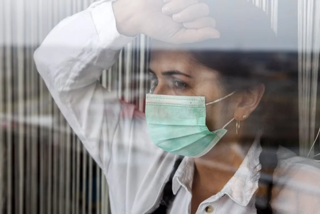 Sociedad Neumología advierte de aumento Covid-19 en consultas médicas
