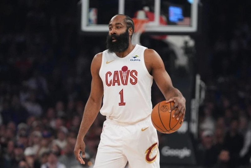James Harden es arrestado en Houston por portar un arma en un vehículo
