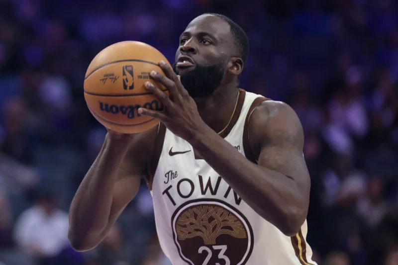 Draymond Green pacta por un año y 27,7 millones para seguir con Warriors