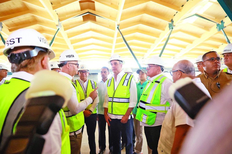 Abinader cierra jornada en el Cibao con promesas de inversión y retos pendientes en Santiago