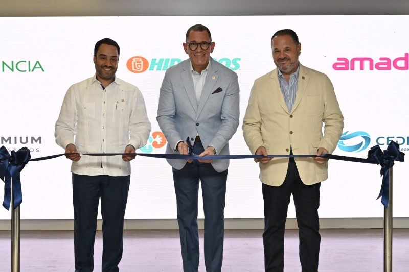 ARS Reservas realiza segunda Feria de Salud, consultas y evaluaciones preventivas