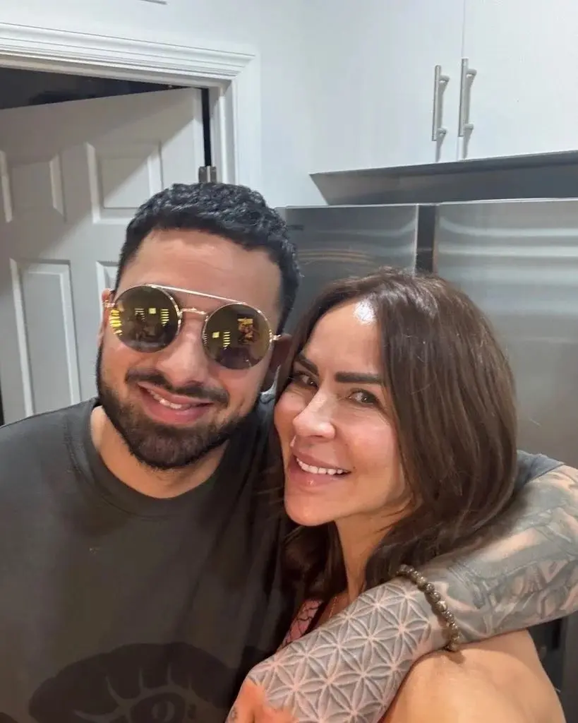 Aylín Mujica destrozada por muerte súbita de su hijo