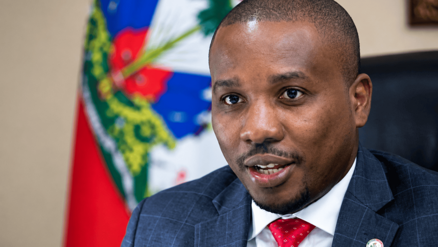 Claude Joseph, crítico recurrente de RD, será candidato presidencial en Haití
