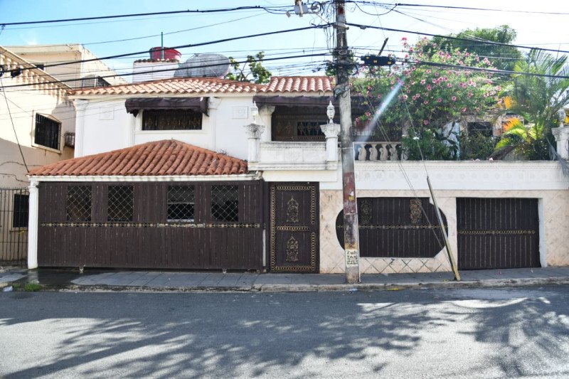 Julián Oro Duro fue atacado cuando llegó a su casa esta madrugada; ya habían agredido a su esposa
